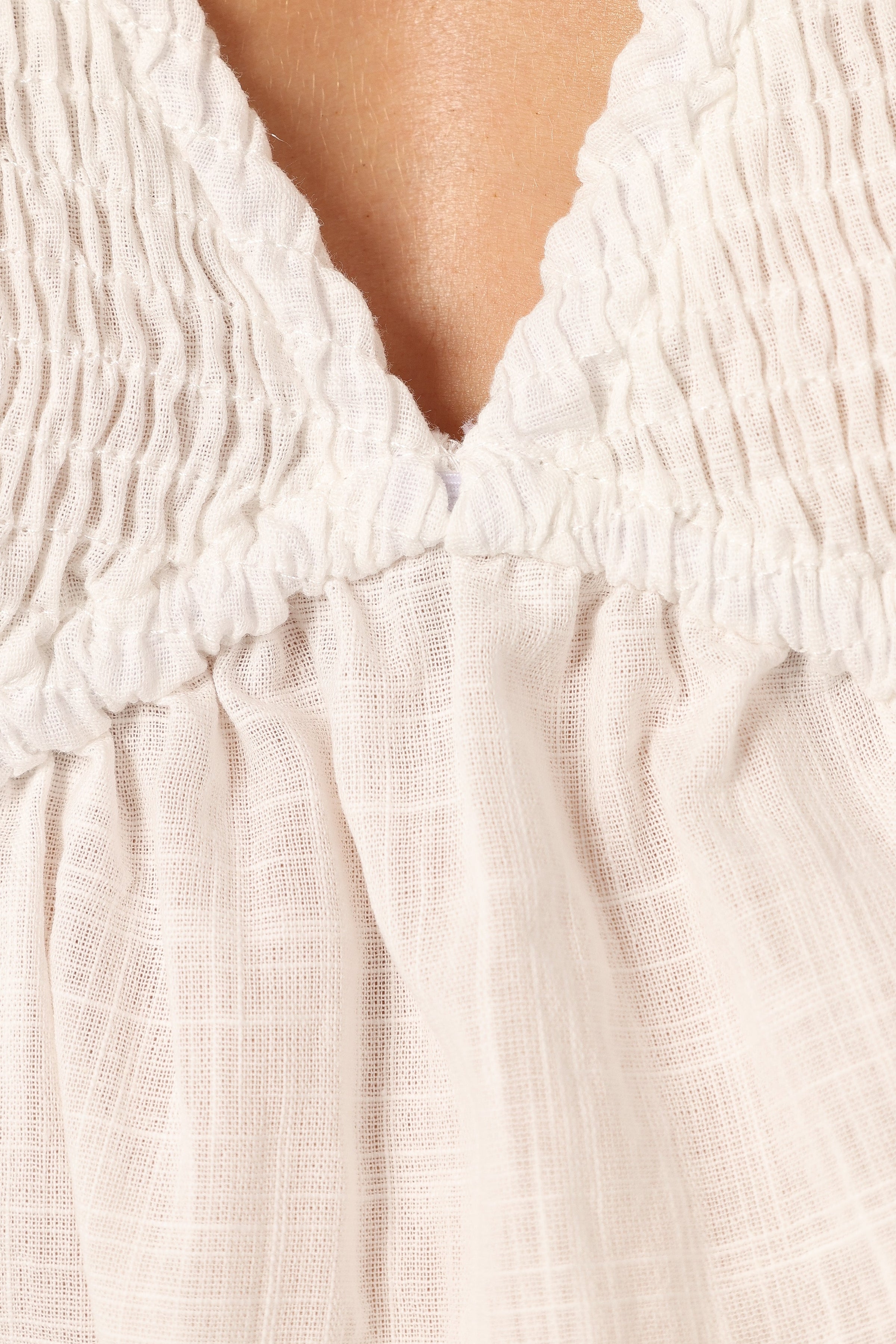 TOPS @Tamara Top - White (Hold for Euro Summer)