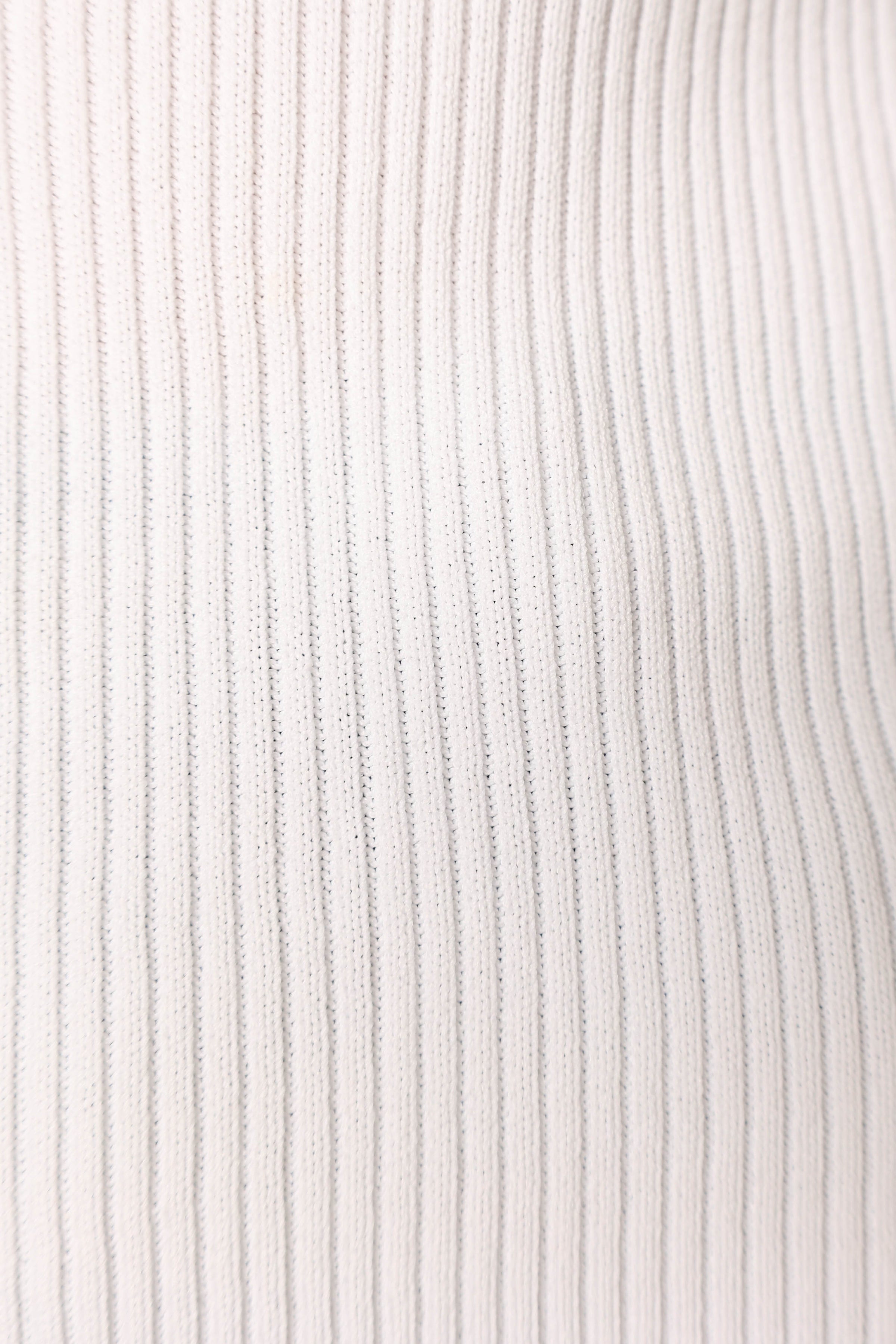 TOPS @Wendy Keyhole Top - White