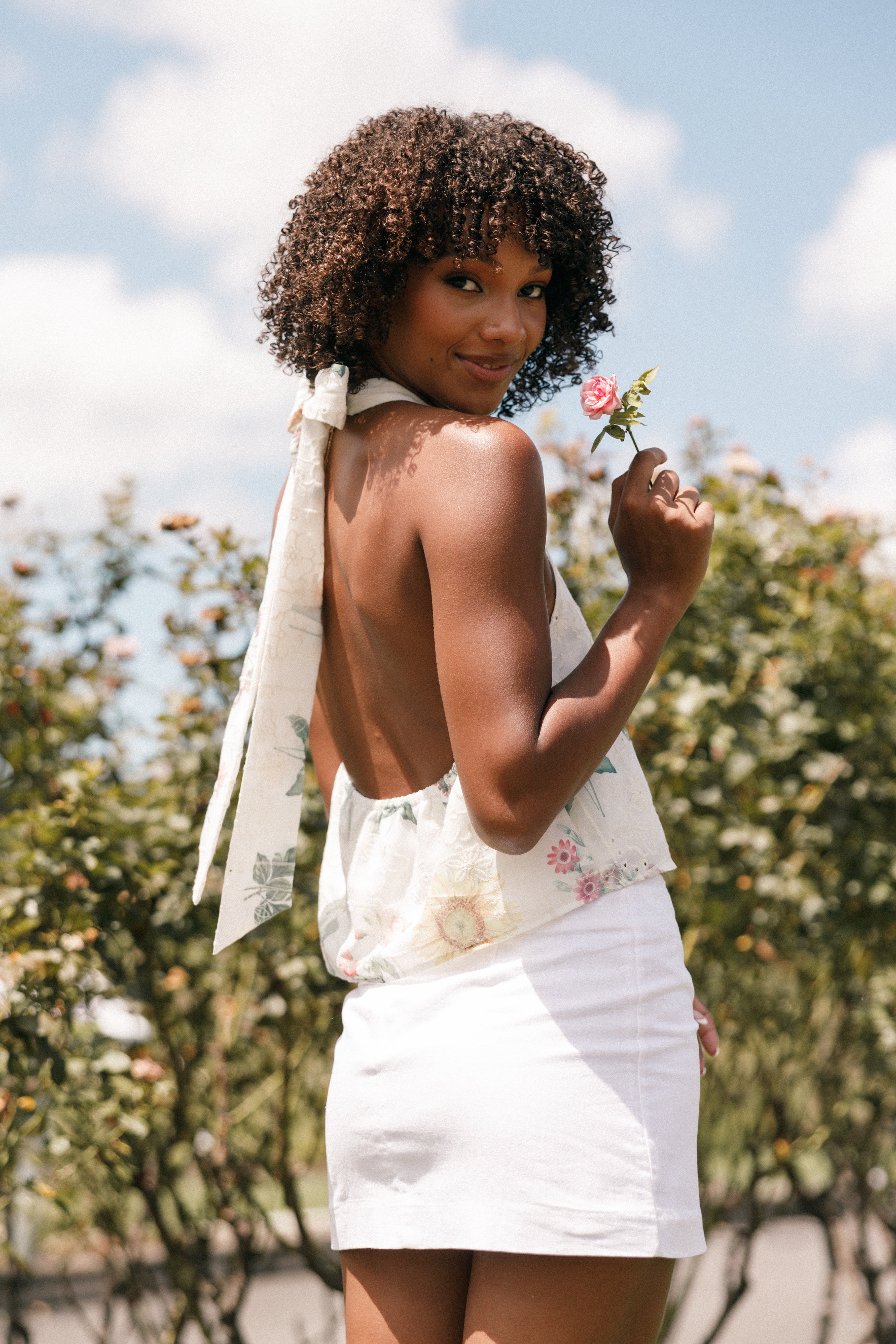 Willa Halterneck Top - White Floral | Petal & Pup