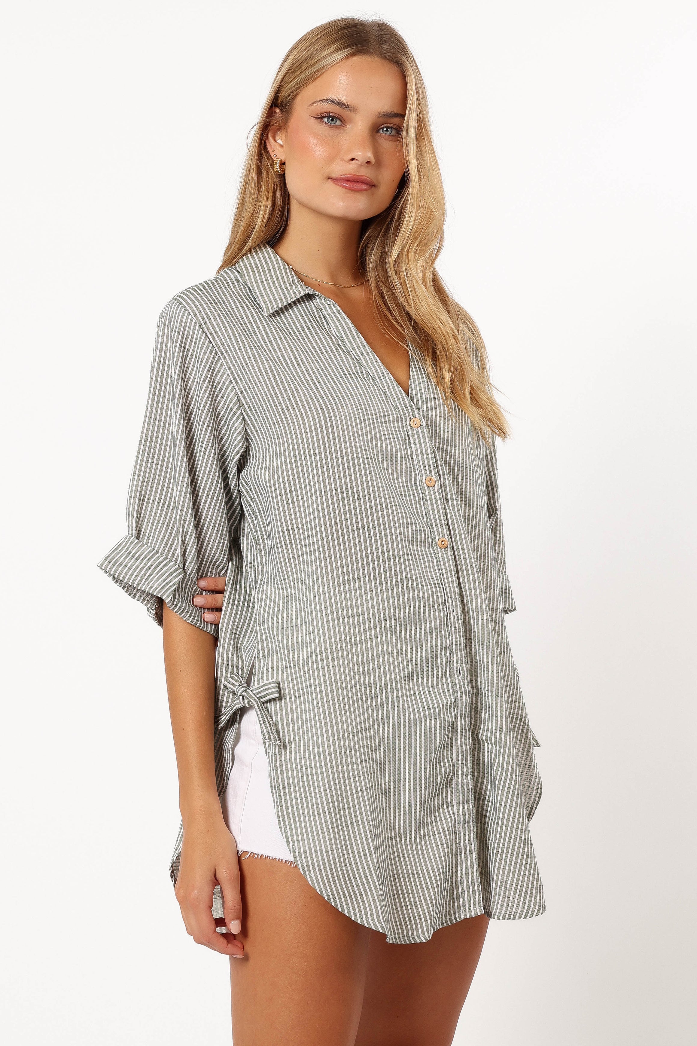 TOPS @Wren Oversized Shirt - Olive