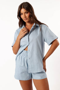 TOPS @Yuma Button Down Top - Blue