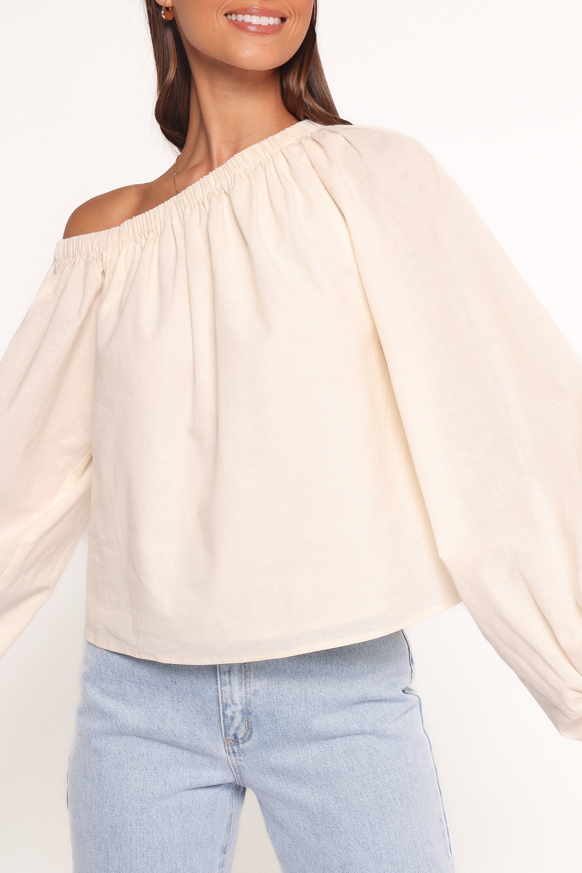 TOPS Zion Off Shoulder Long Sleeve Top - Ivory