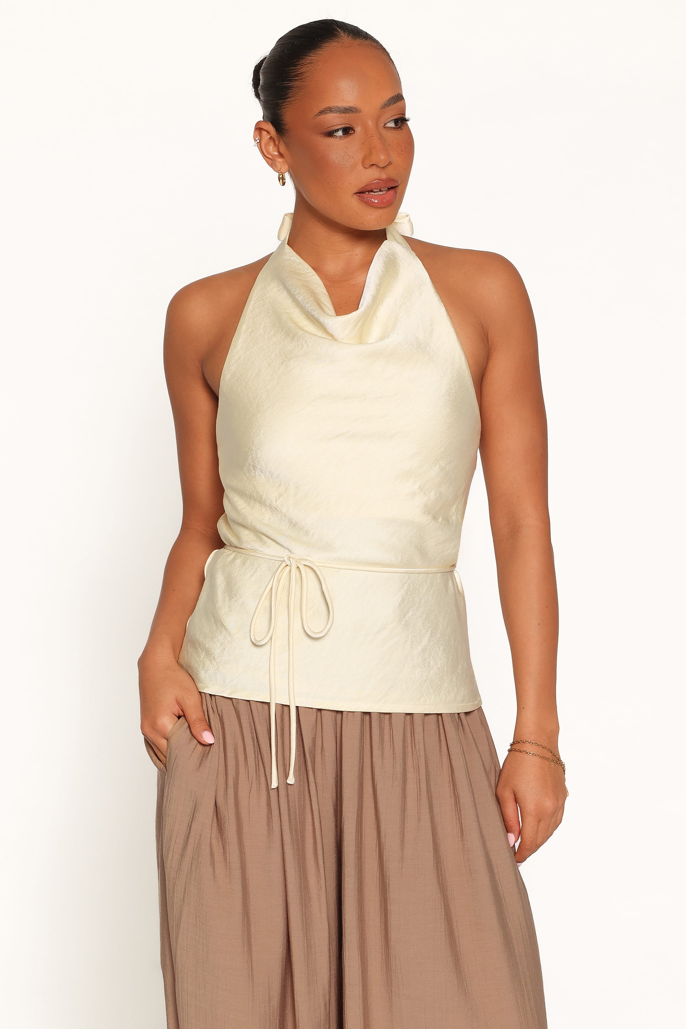 TOPS Brenn Halterneck Top - Butter Yellow