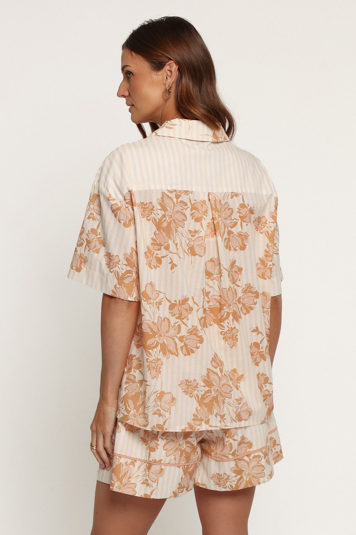 TOPS Desmond Short Sleeve Shirt - Floral Caramel Stripe