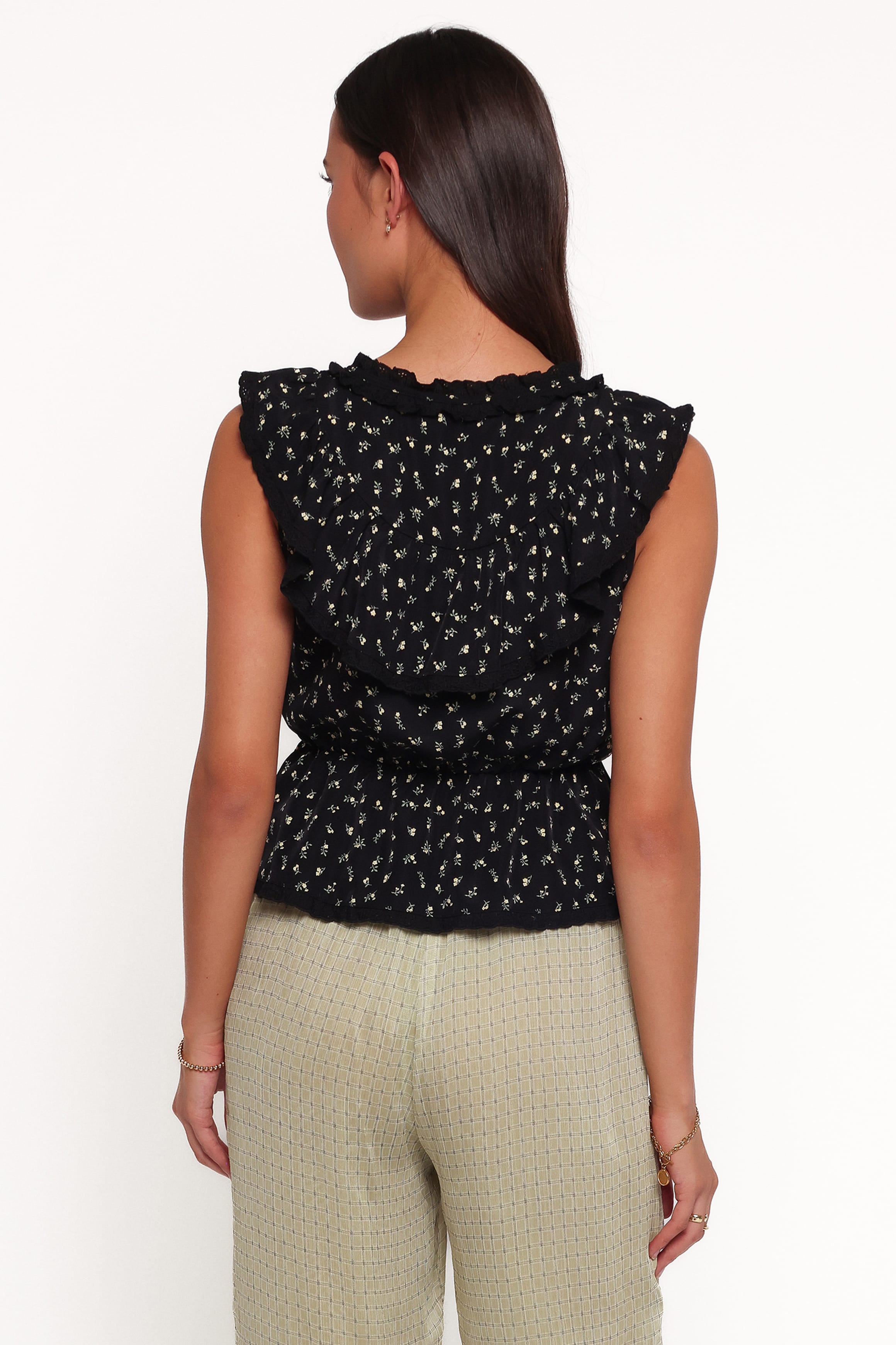 TOPS Karrie Top - Black Ditsy Floral