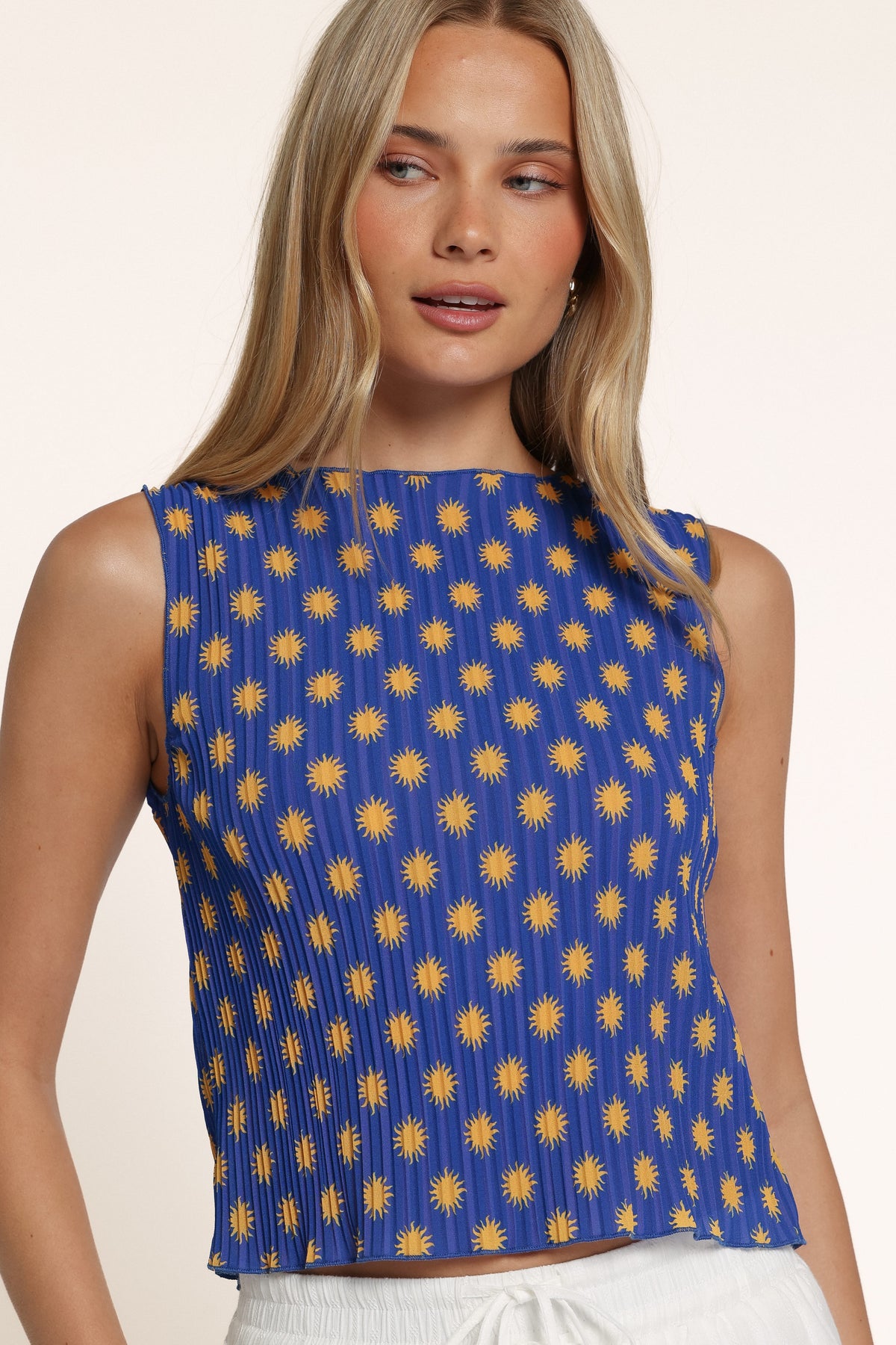 TOPS Marlyn Plisse Top - Blue Yellow Sun