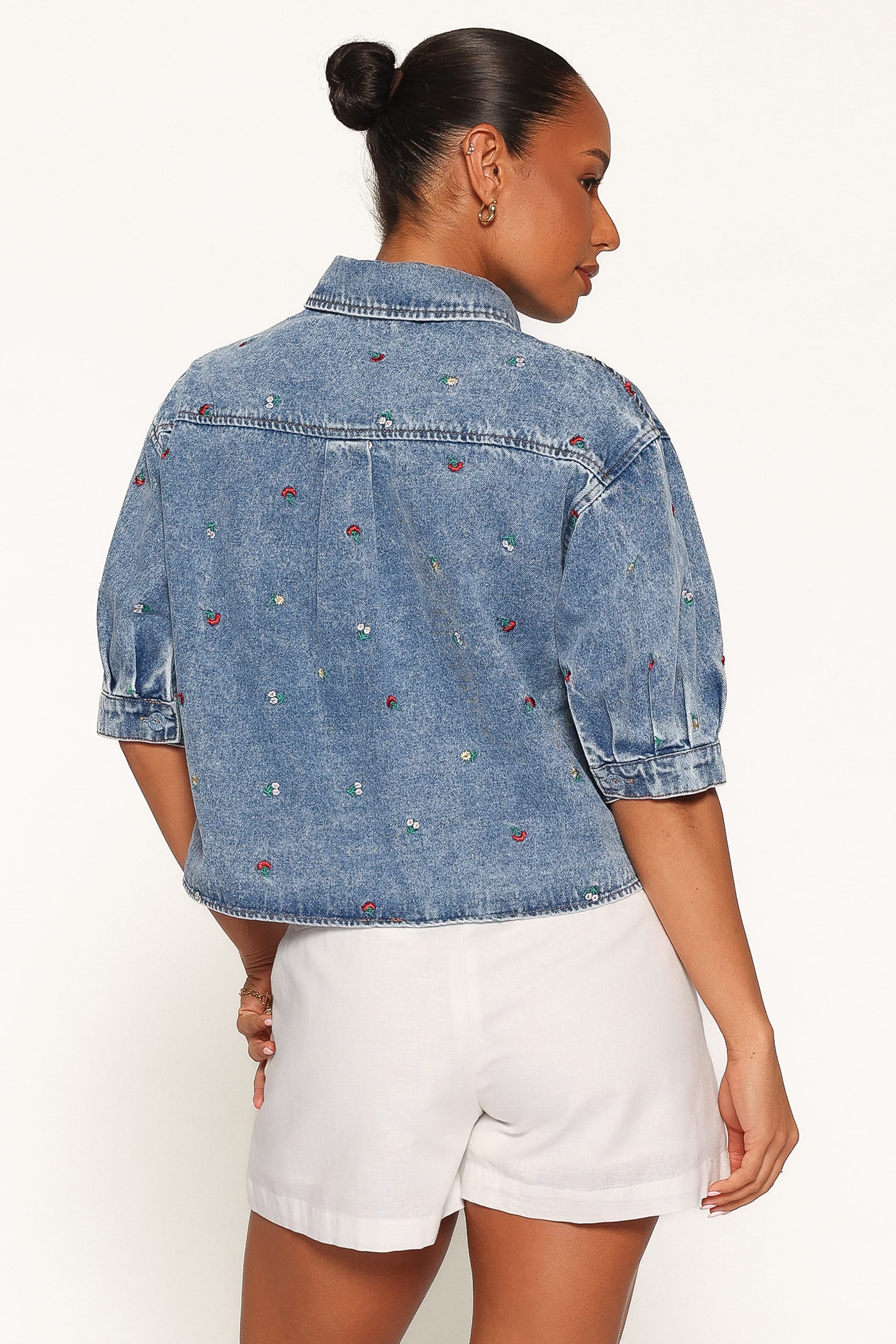 TOPS Nerys Embroidered Shirt - Medium Wash