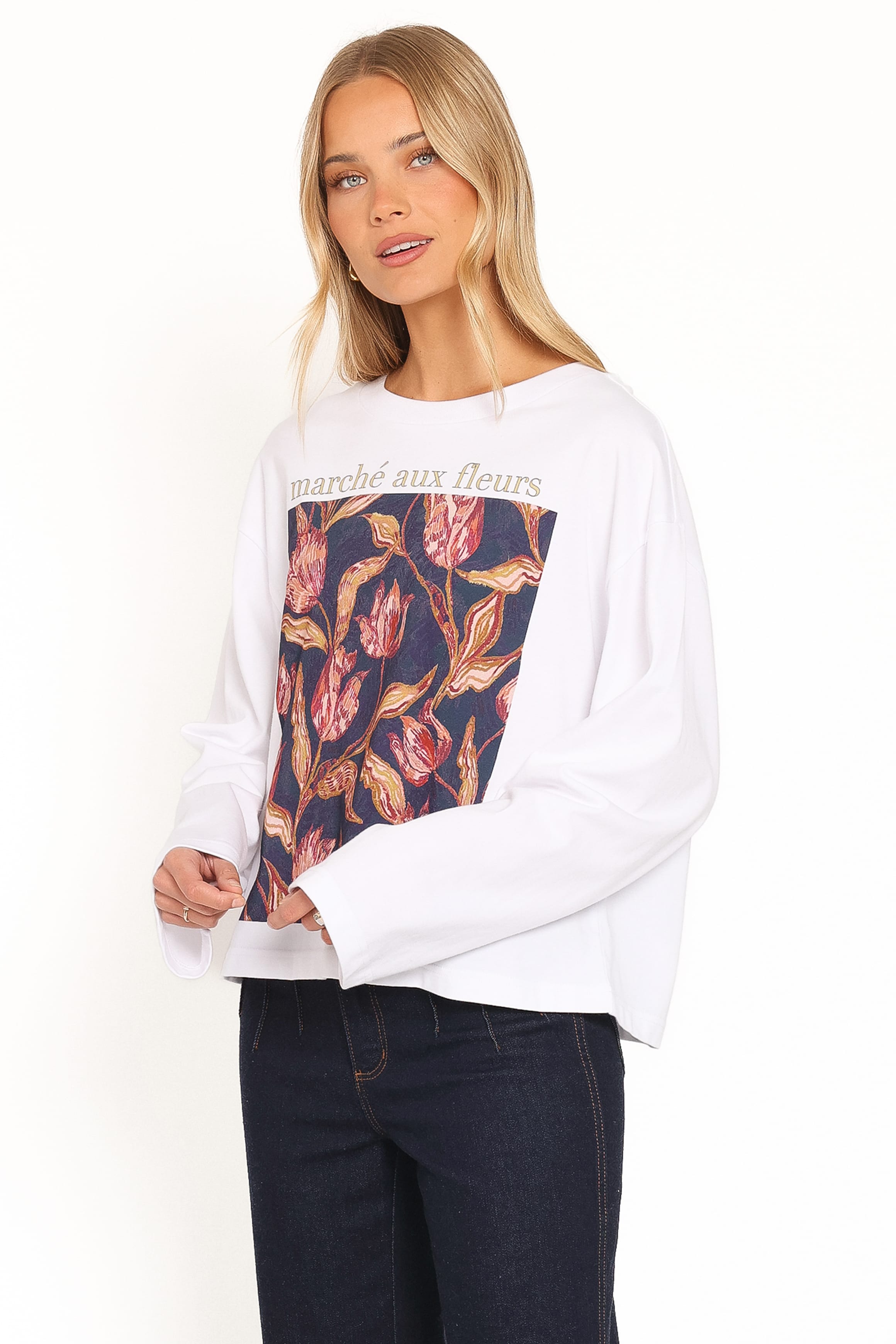 TOPS Tulla Graphic Tee - White