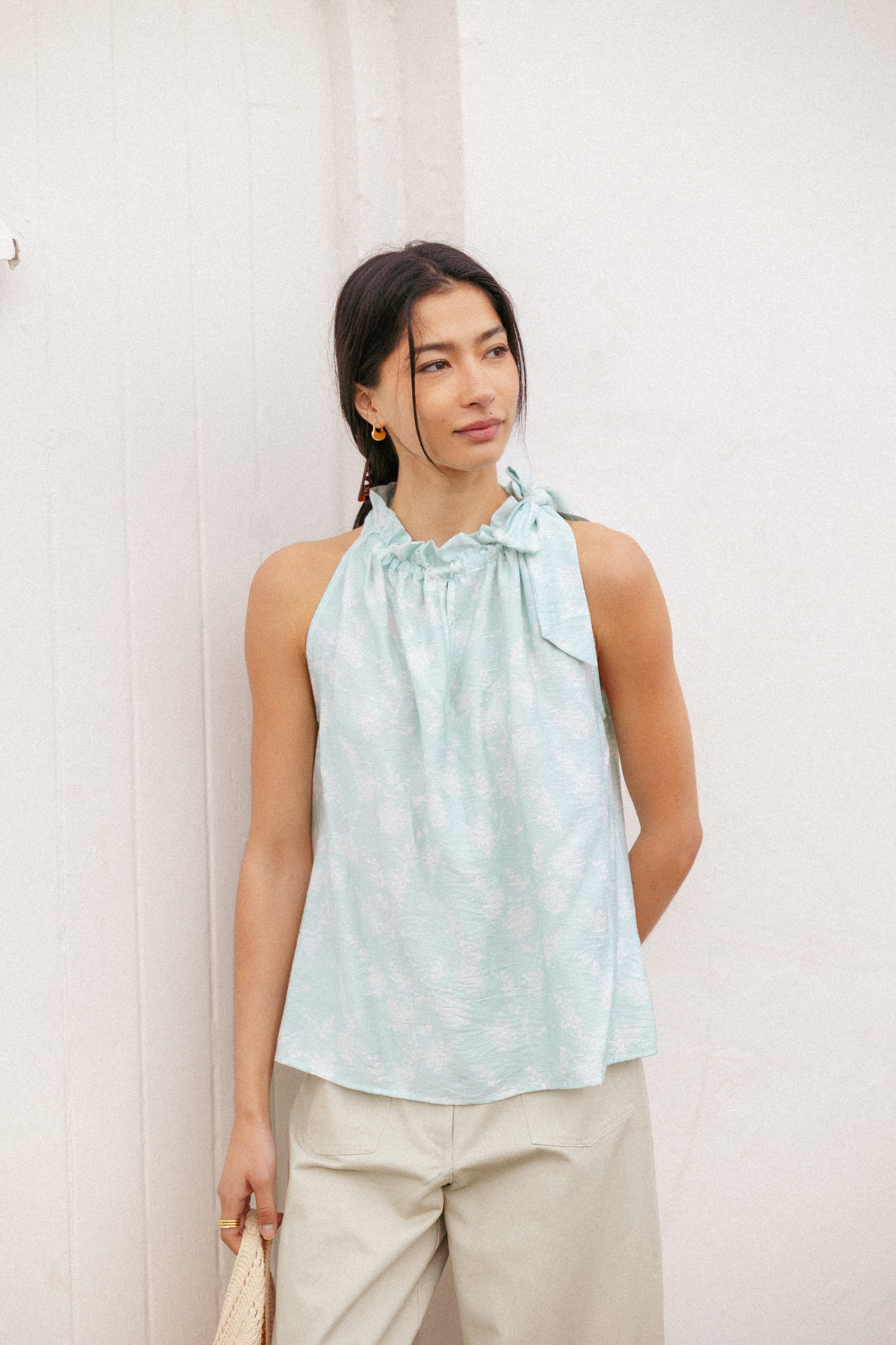 TOPS Winslow Halterneck Top - Green Spring Floral