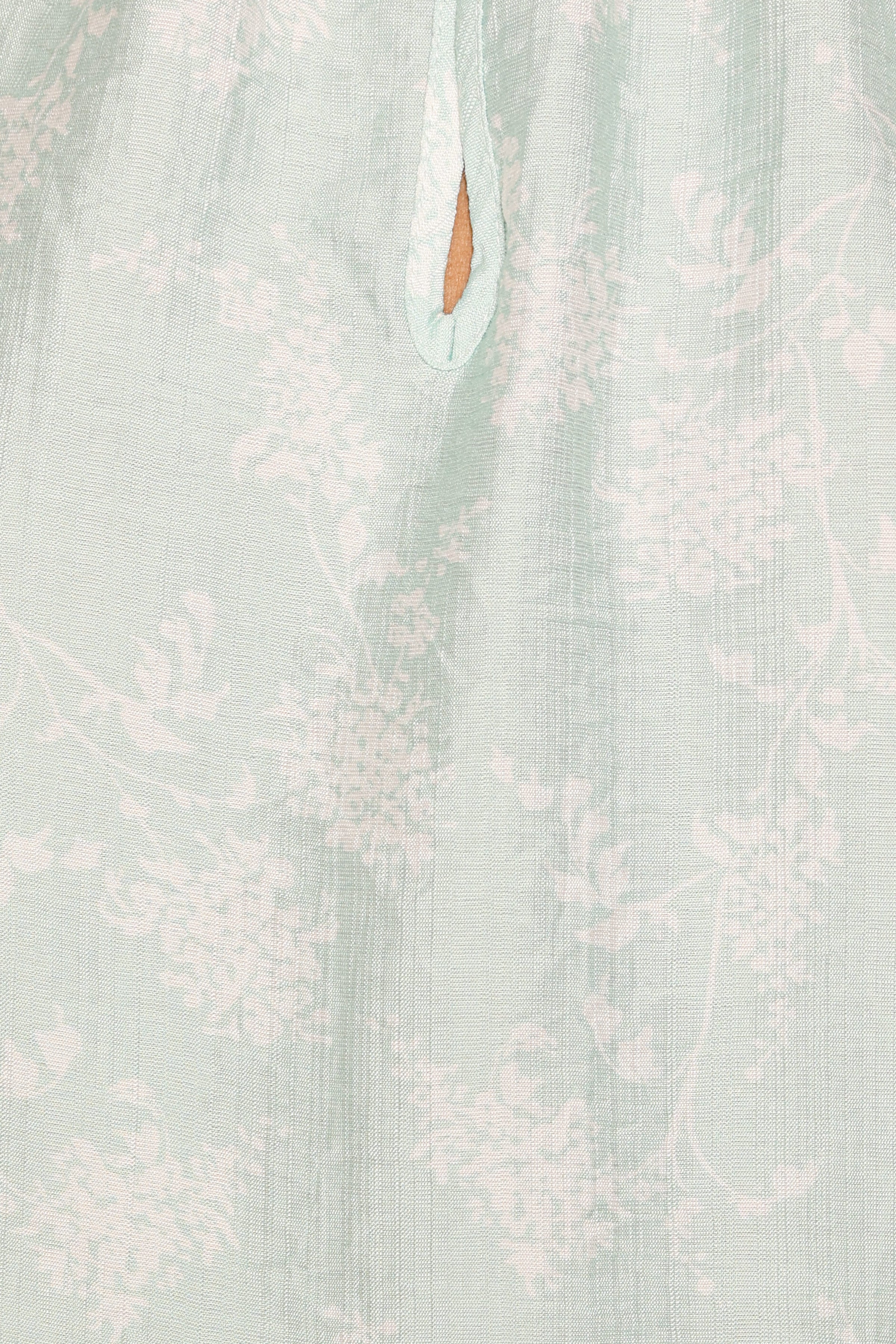 TOPS Winslow Halterneck Top - Green Spring Floral
