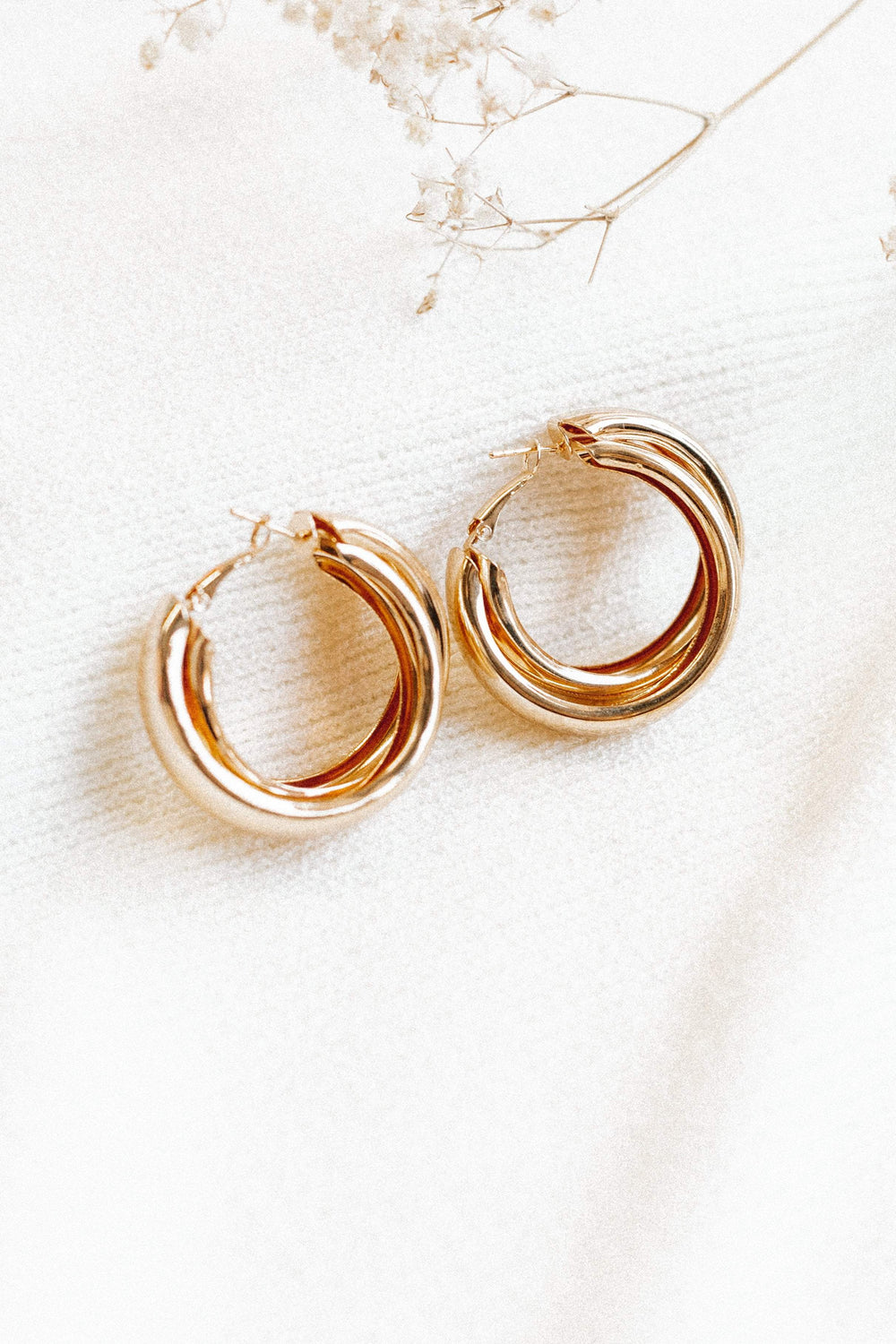 ACCESSORIES @Alegra Earrings - Gold