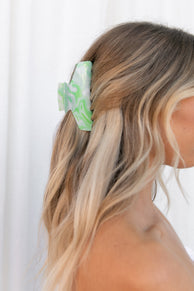 ACCESSORIES @Allie Hairclip - Green Swirl