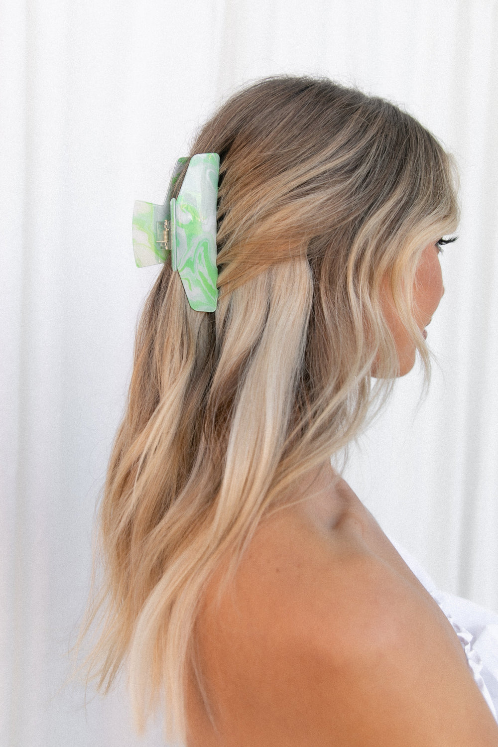 ACCESSORIES @Allie Hairclip - Green Swirl