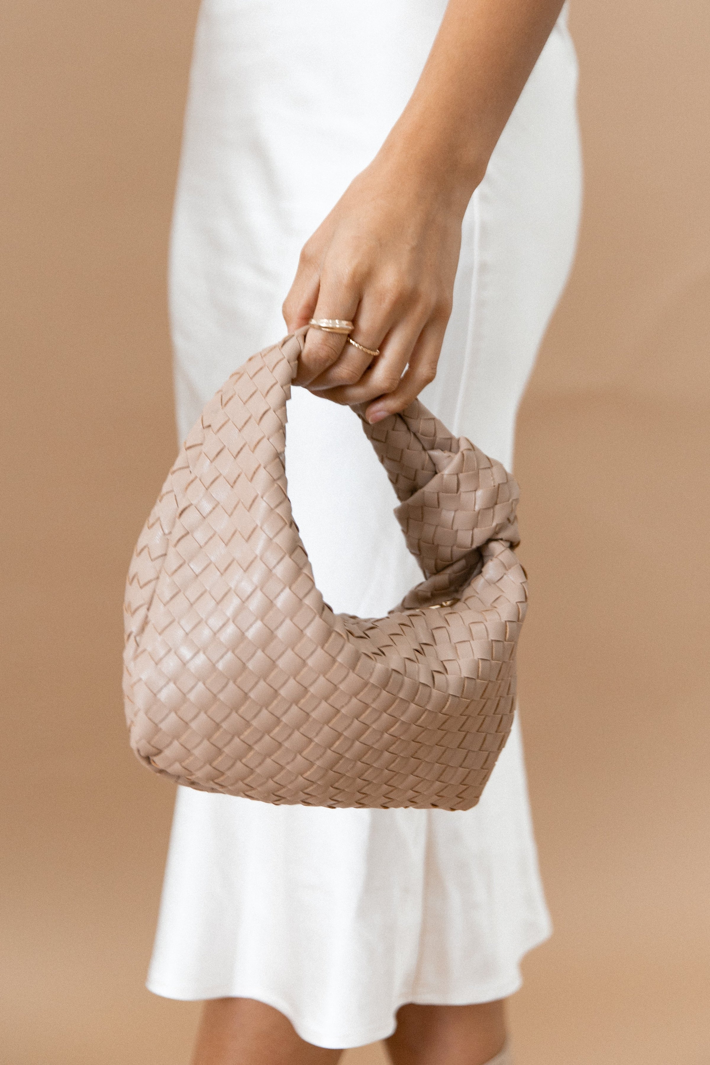 ACCESSORIES @Alma Woven Shoulder Bag - Beige