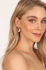 ACCESSORIES Flora Earrings - Gold