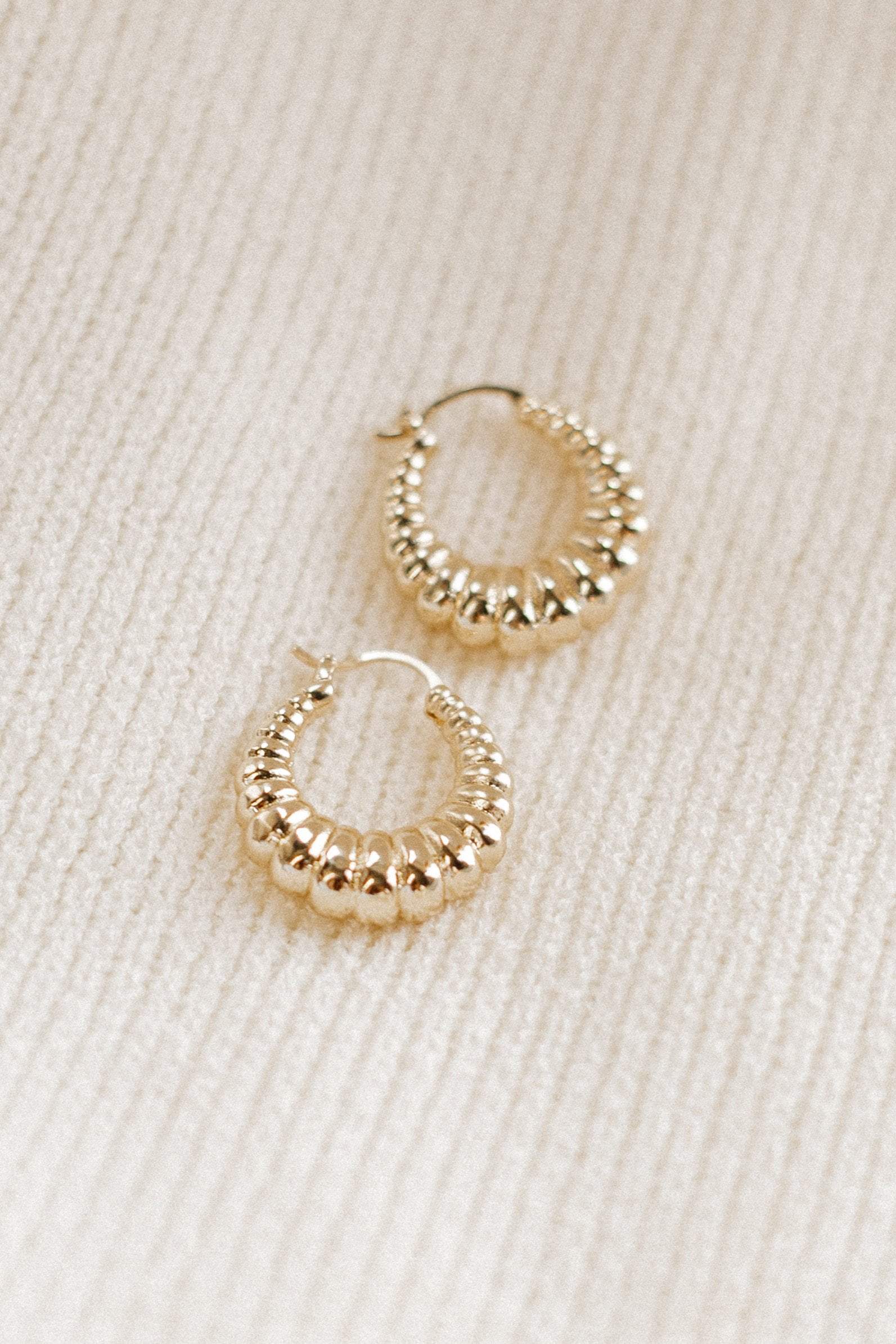 ACCESSORIES Jessa Earrings - Gold