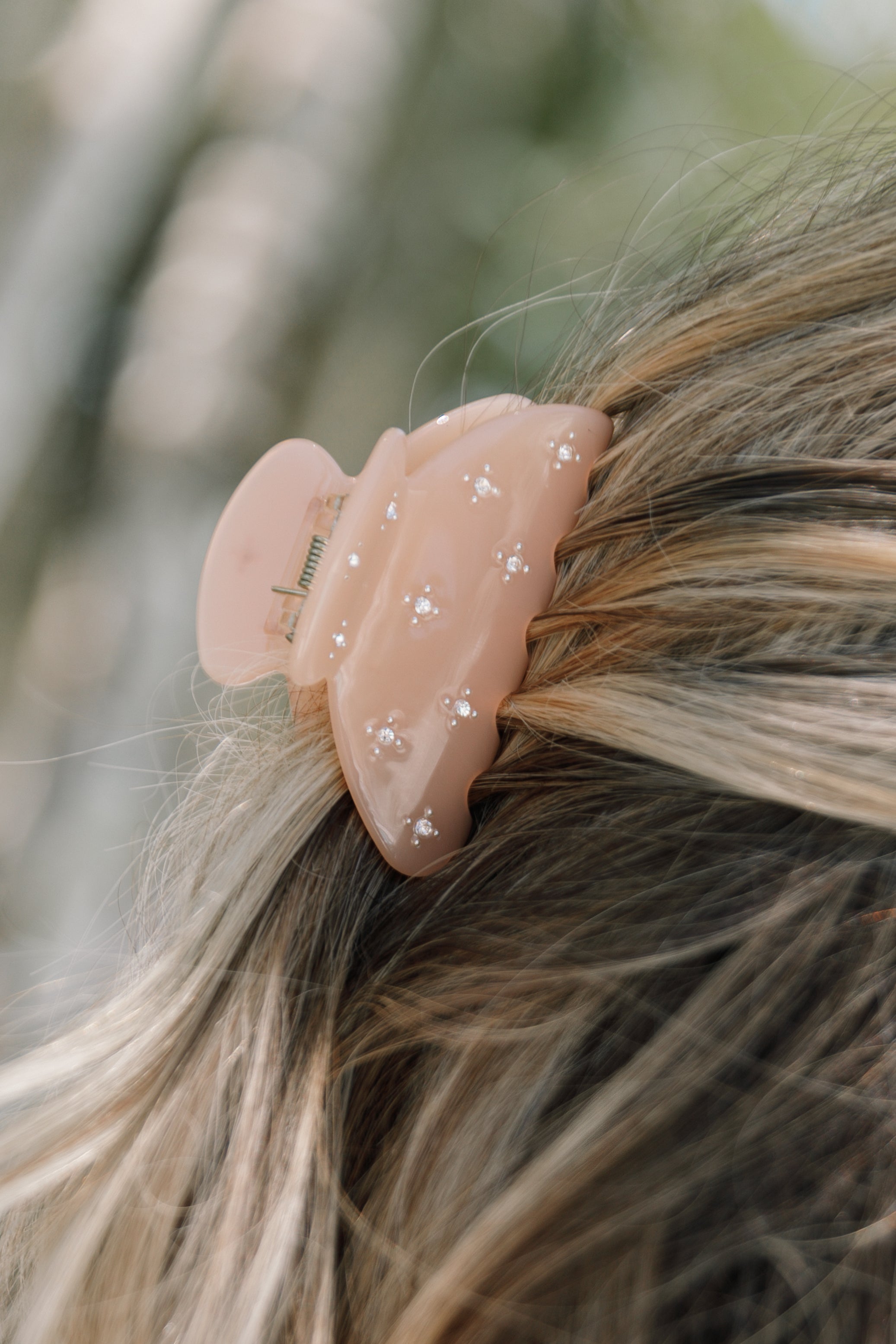 ACCESSORIES @Millie Hair Clip - Apricot