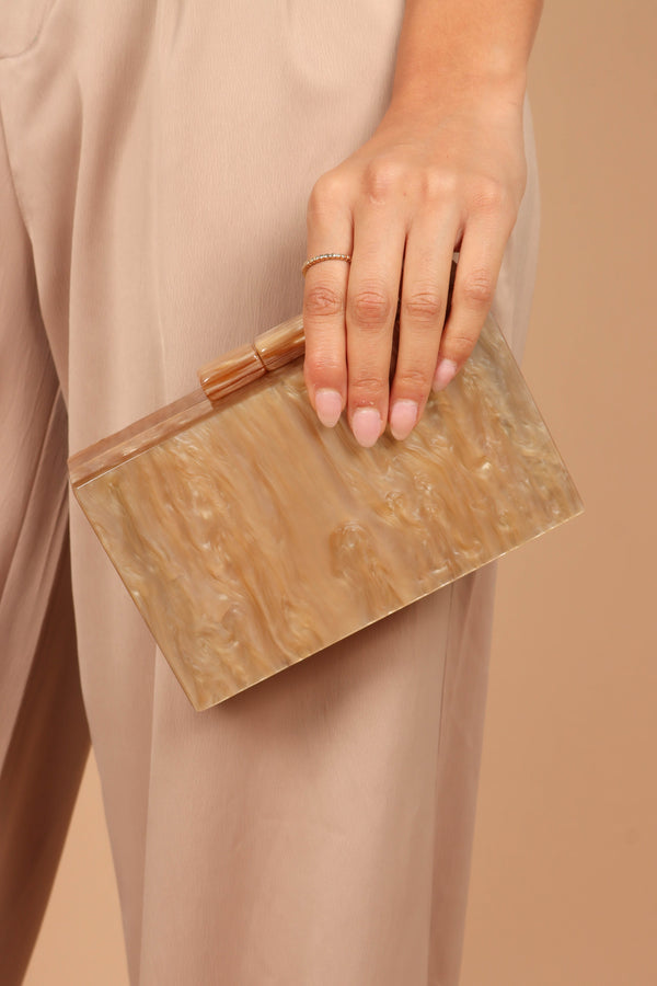 ACCESSORIES Vixxie Resin Clutch - Beige Pearl