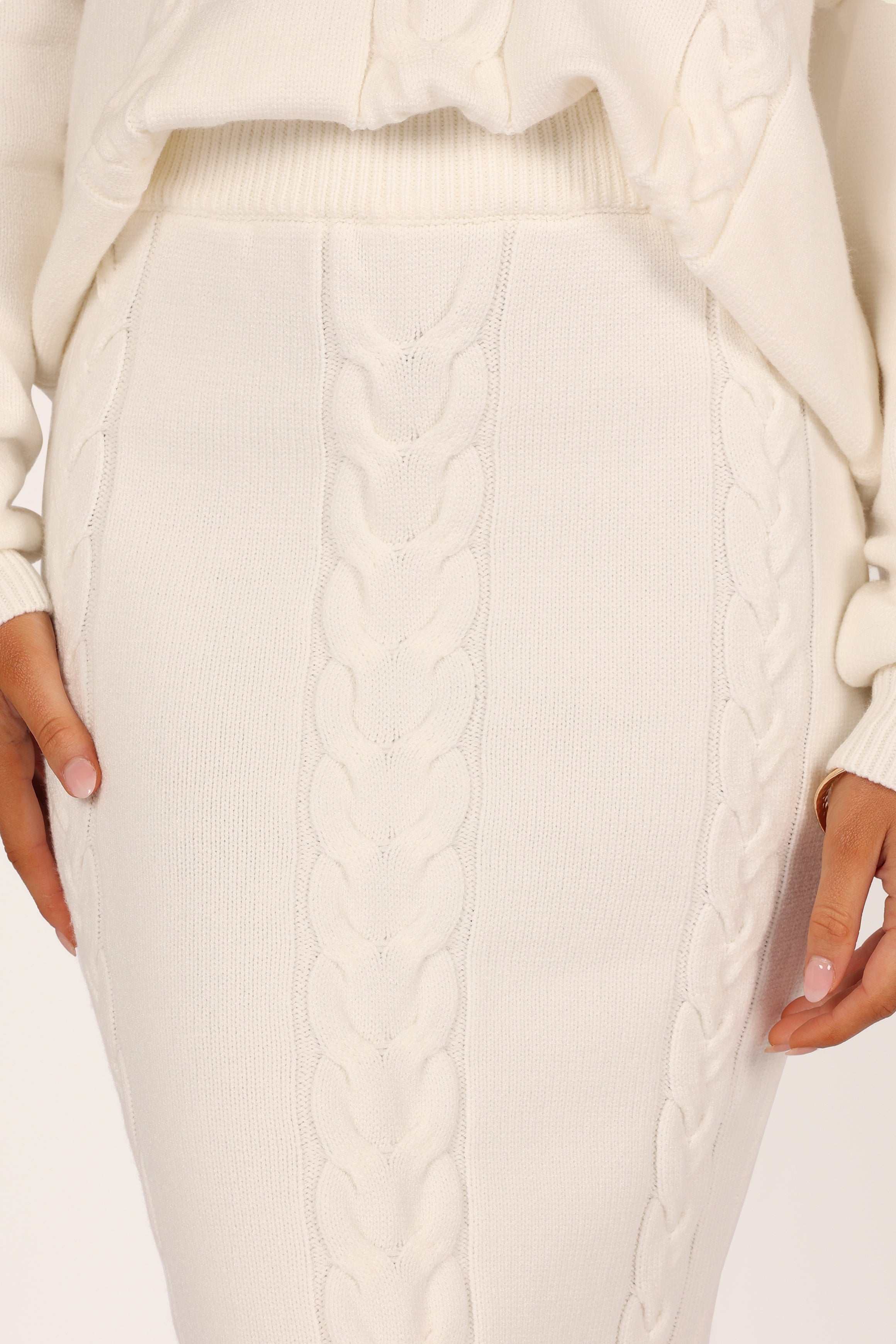 BOTTOMS @Aspen Cable Knit Skirt - White