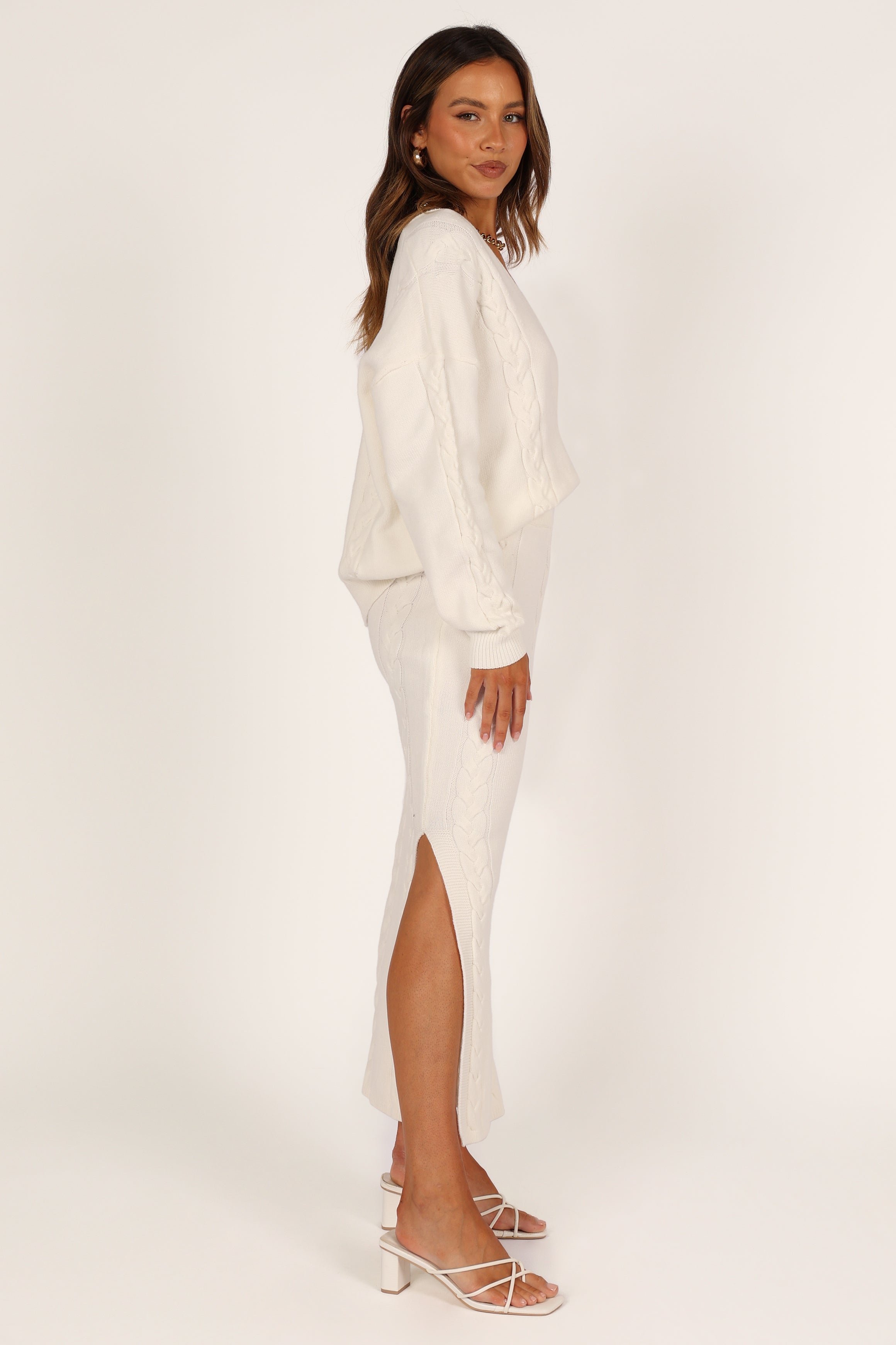 BOTTOMS @Aspen Cable Knit Skirt - White