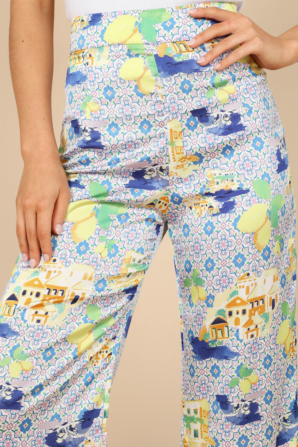 BOTTOMS @Capri Wide Leg Pants - Blue Print (waiting on bulk)