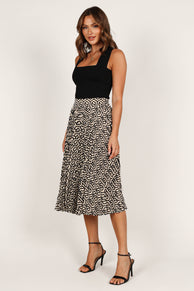 BOTTOMS @Carmel Pleat Midi Skirt - Black Print