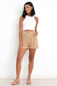 BOTTOMS @Talaren Shorts - Beige (waiting on bulk)