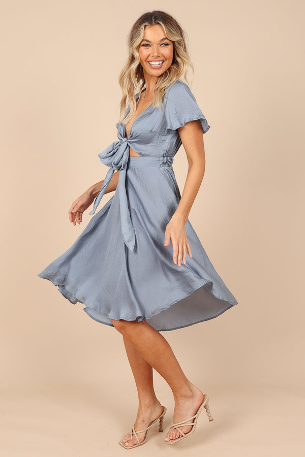 DRESSES @Amanda Hi Lo Tie Front Dress - Blue (described waiting on bulk)