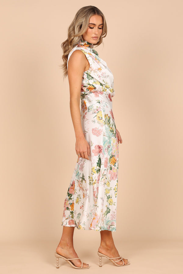 DRESSES @Anabelle Halter Neck Maxi Dress - White Floral (waiting on bulk)