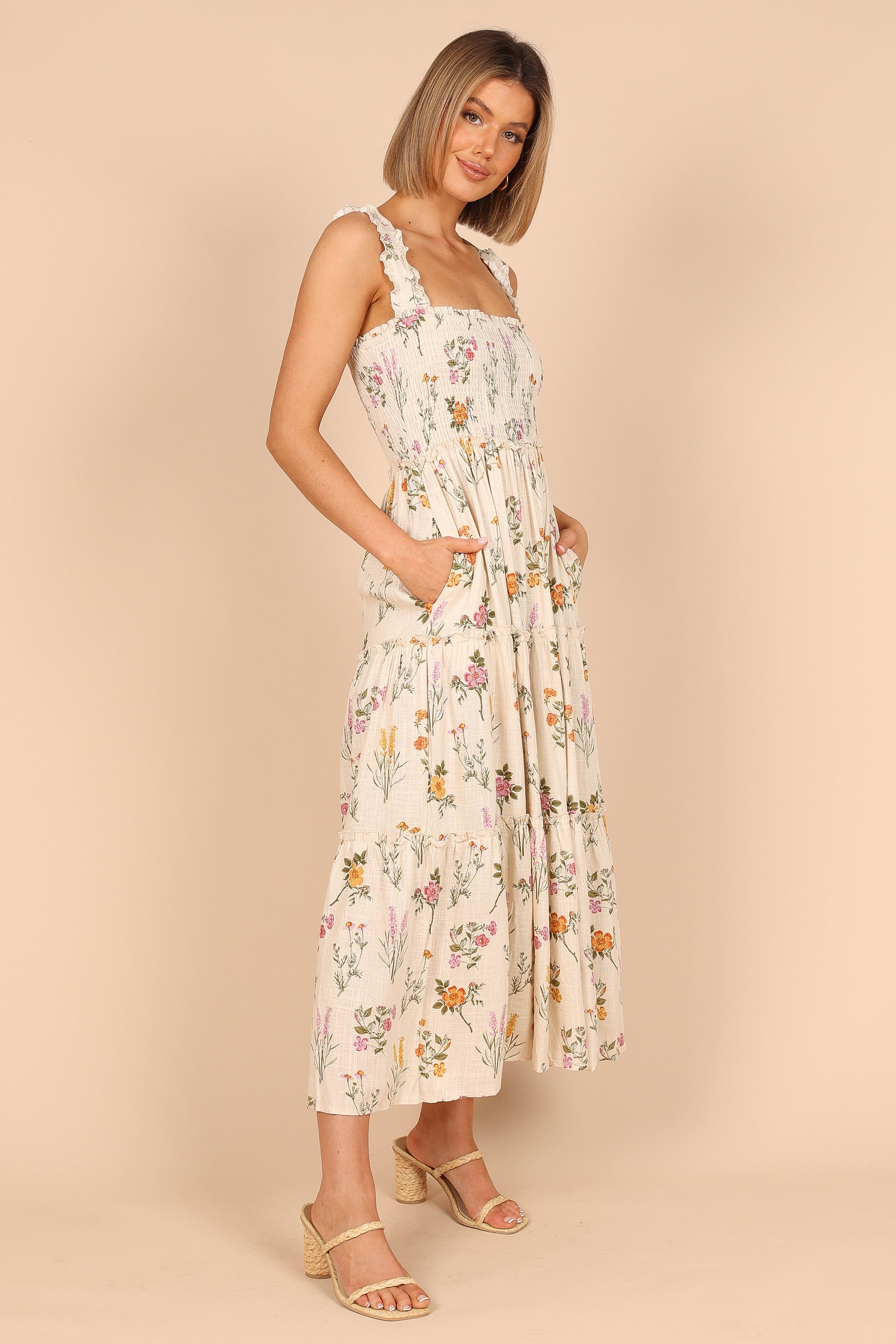 August Shirred Maxi Dress Beige Floral