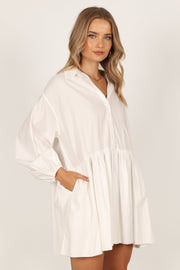 DRESSES @Daisy Long Sleeve Mini Dress - White (waiting on bulk)