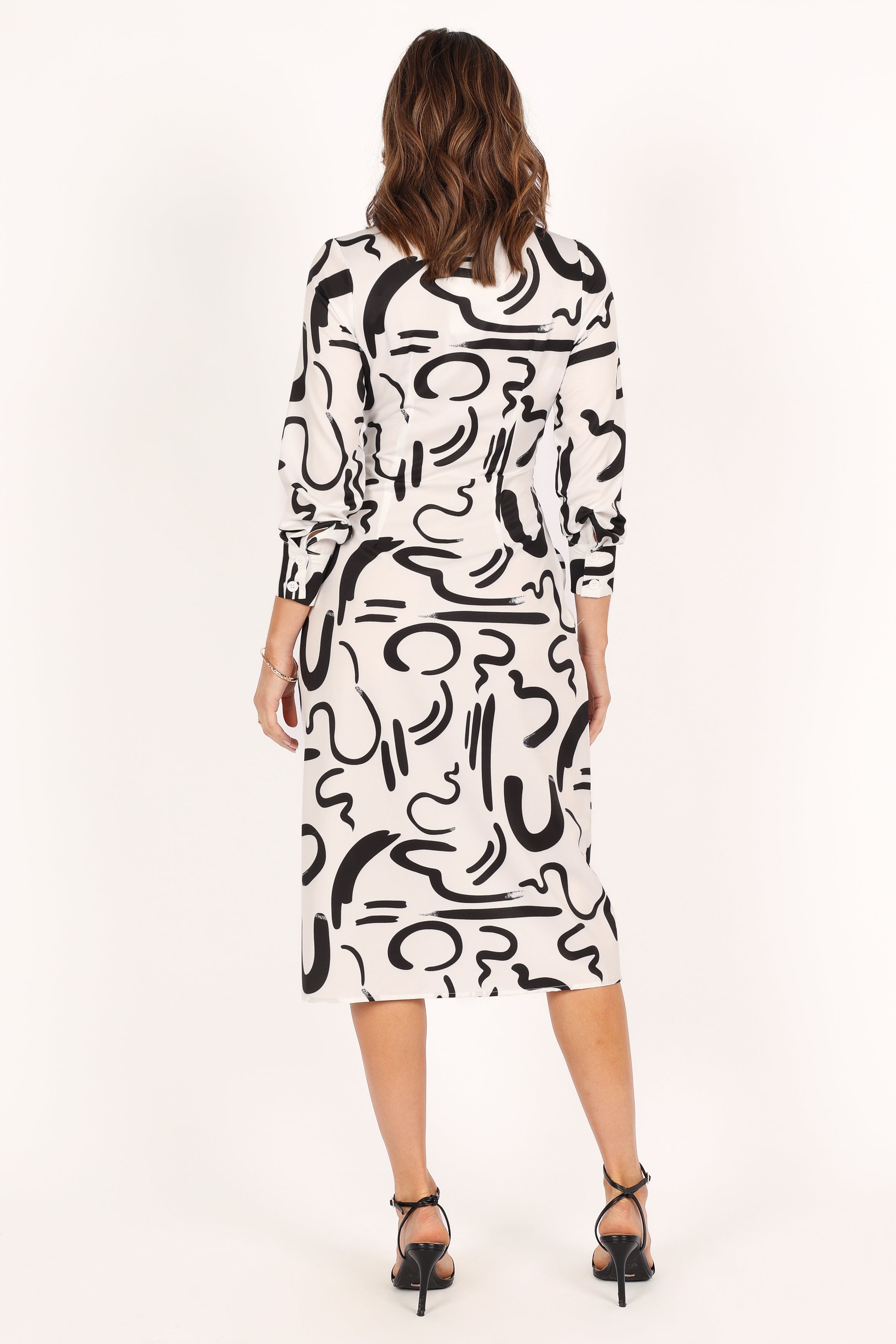 DRESSES @Minori Long Sleeve Midi Dress - White Black