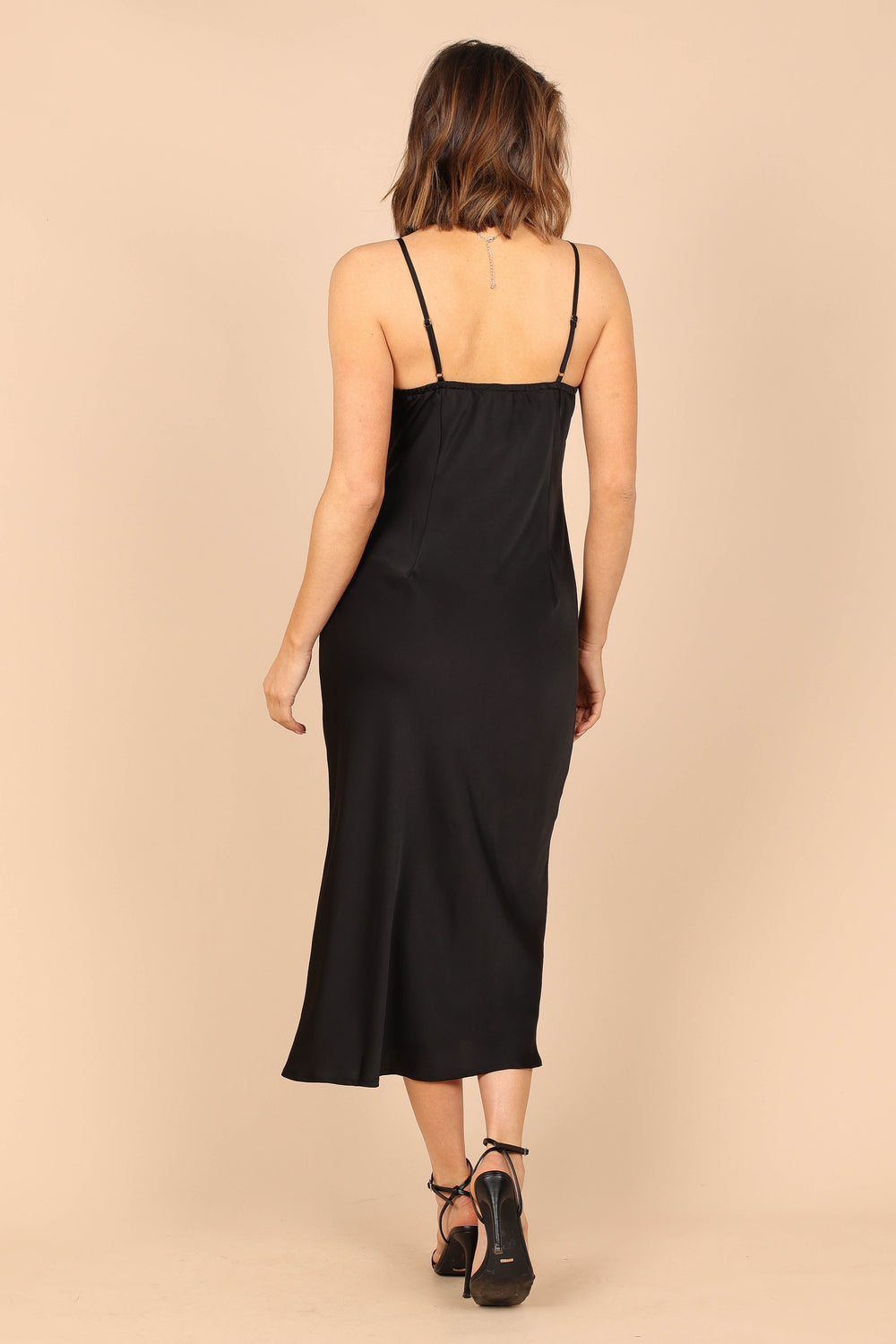 DRESSES @Yorelle Midi Dress - Black (waiting on bulk)