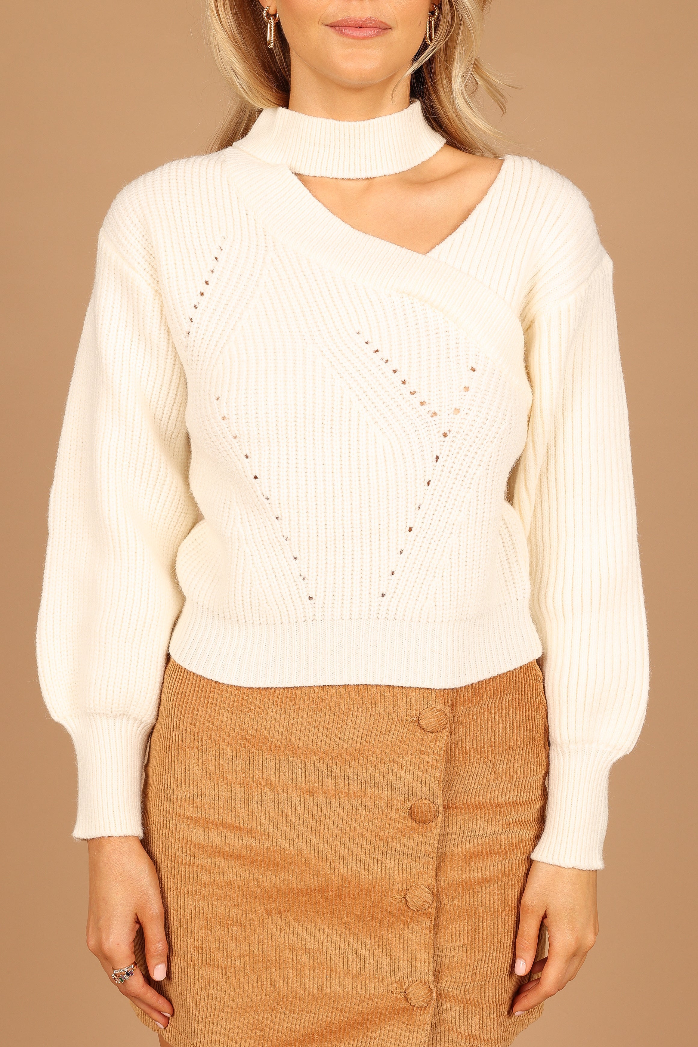 Knitwear @Briana Mock Neck Cutout Knit Sweater - Ivory