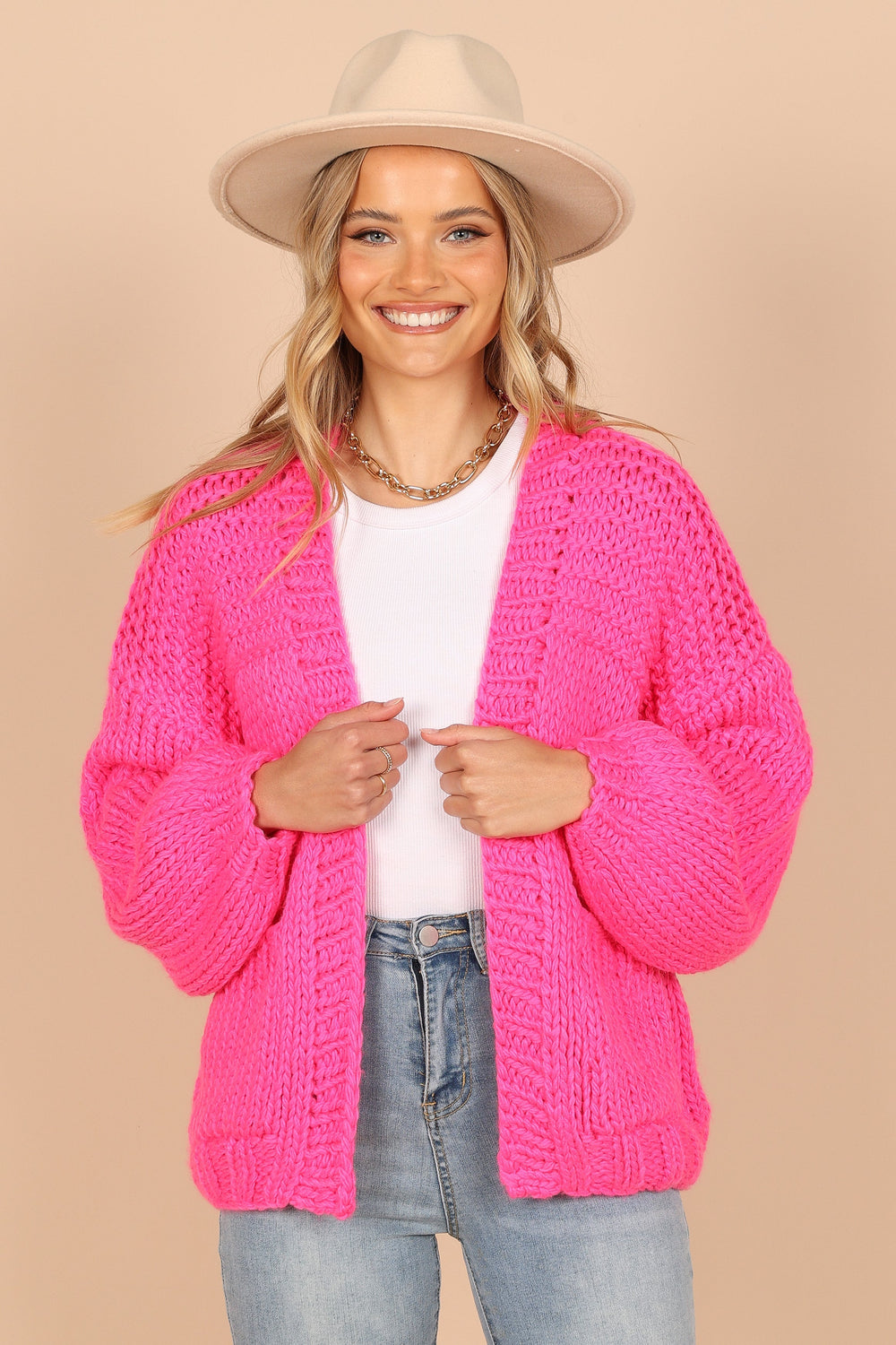KNITWEAR @Cara Oversized Handknit Knit Sweater - Hot Pink