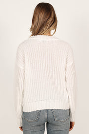 Knitwear @Della Knit Sweater - White