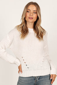 Knitwear @Della Knit Sweater - White