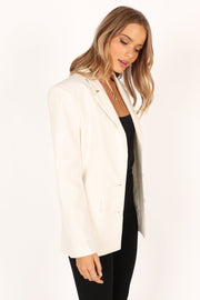 OUTERWEAR @Joanne Two Button Oversized Blazer - White