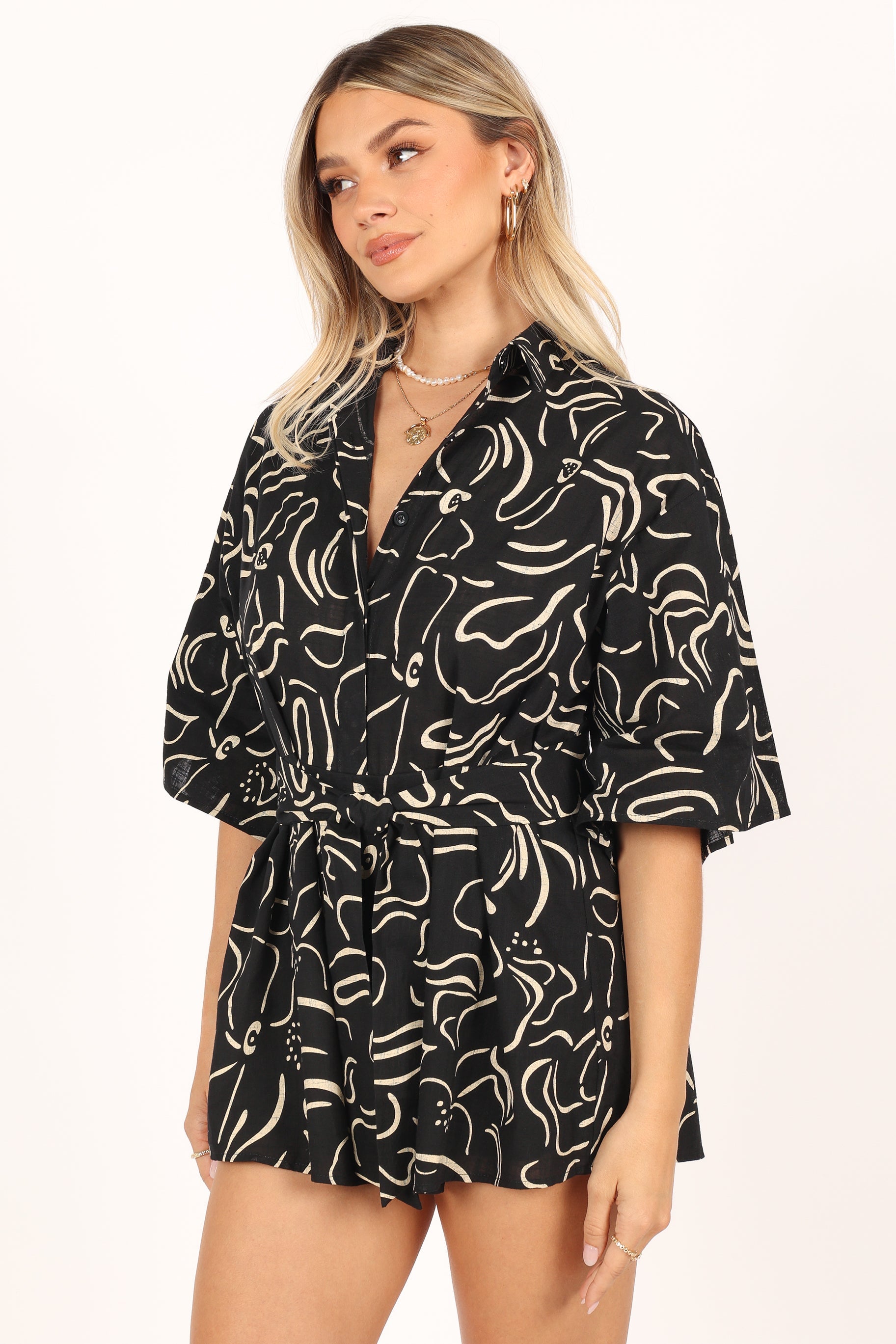 PLAYSUITS @Jalda Playsuit - Black