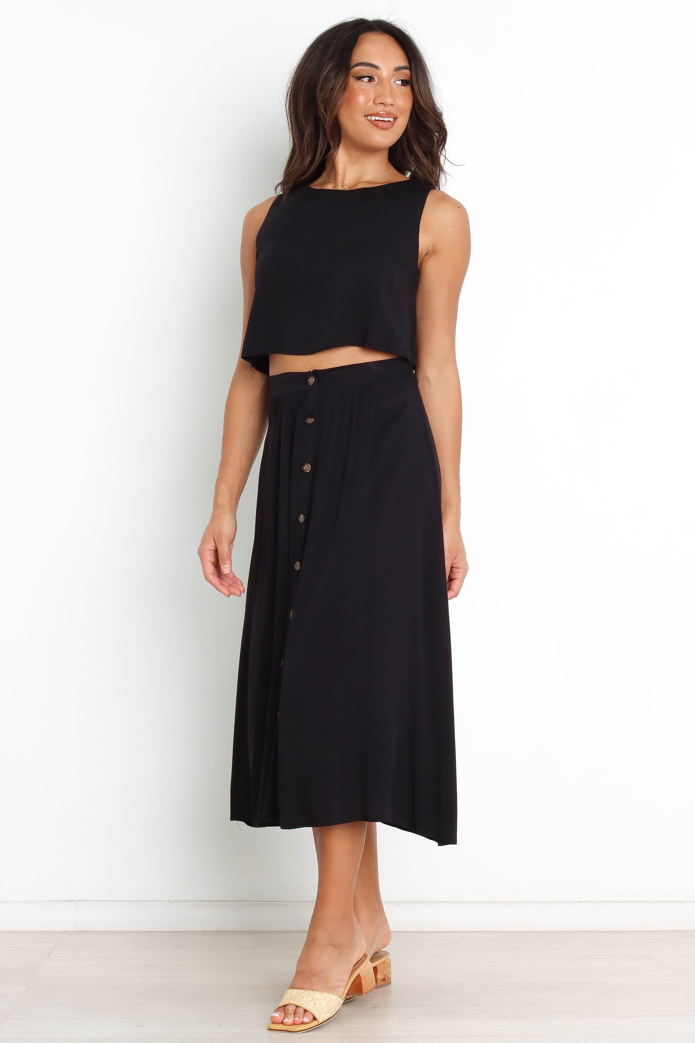 TOPS @Ava Top - Black