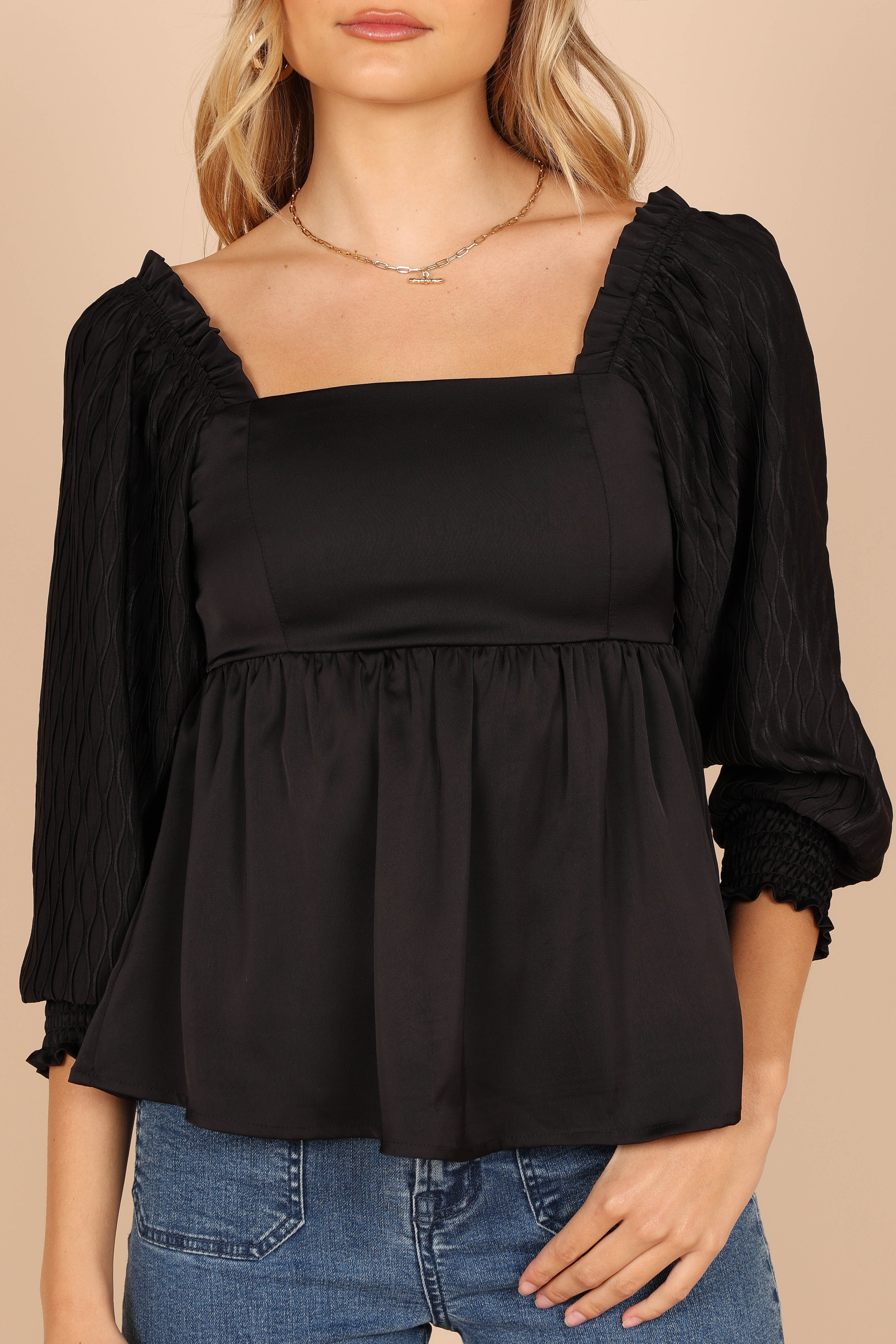 TOPS @Montana Satin Babydoll Top - Black