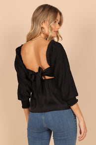 TOPS @Montana Satin Babydoll Top - Black