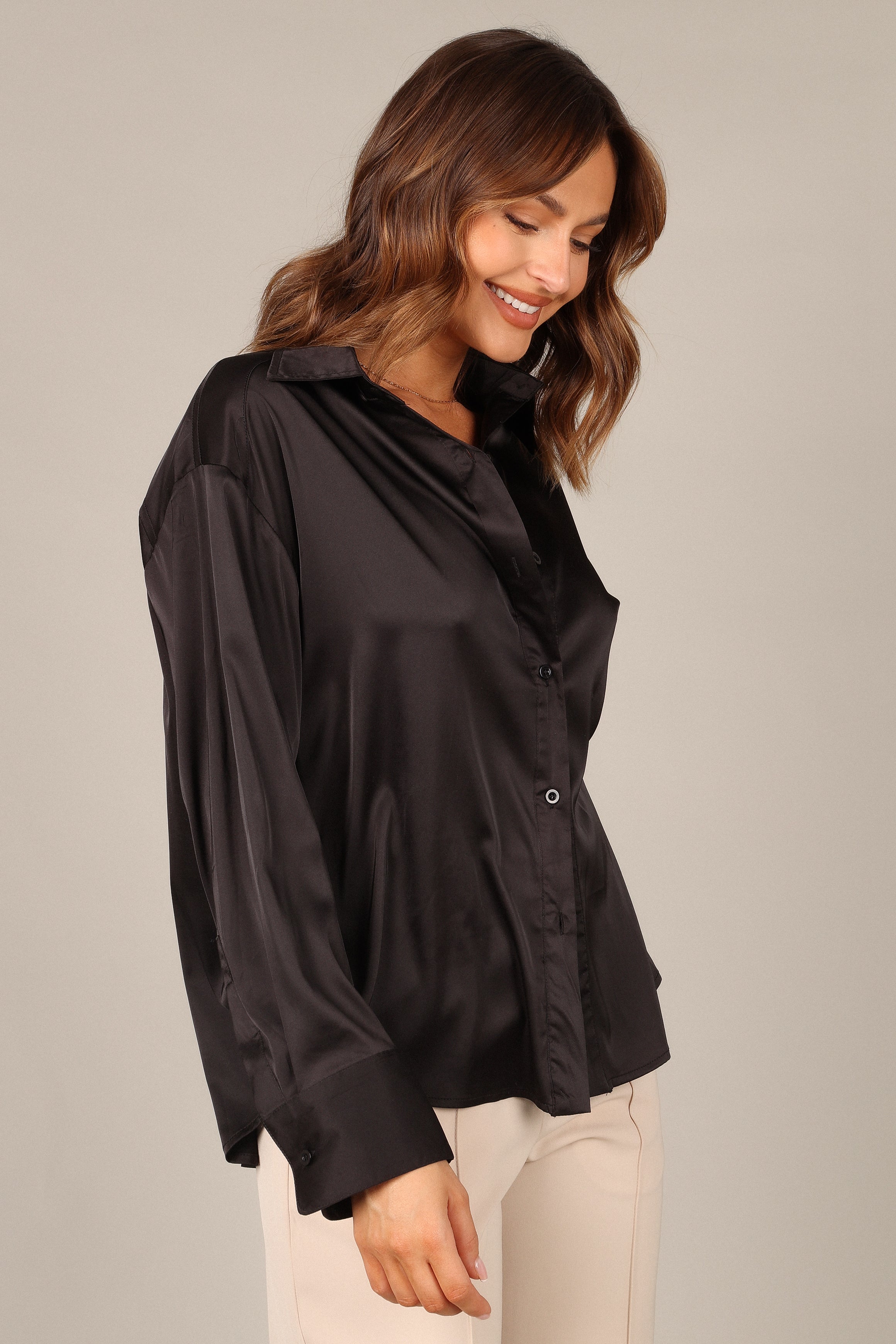 TOPS @Selena Satin Button Down Top - Black