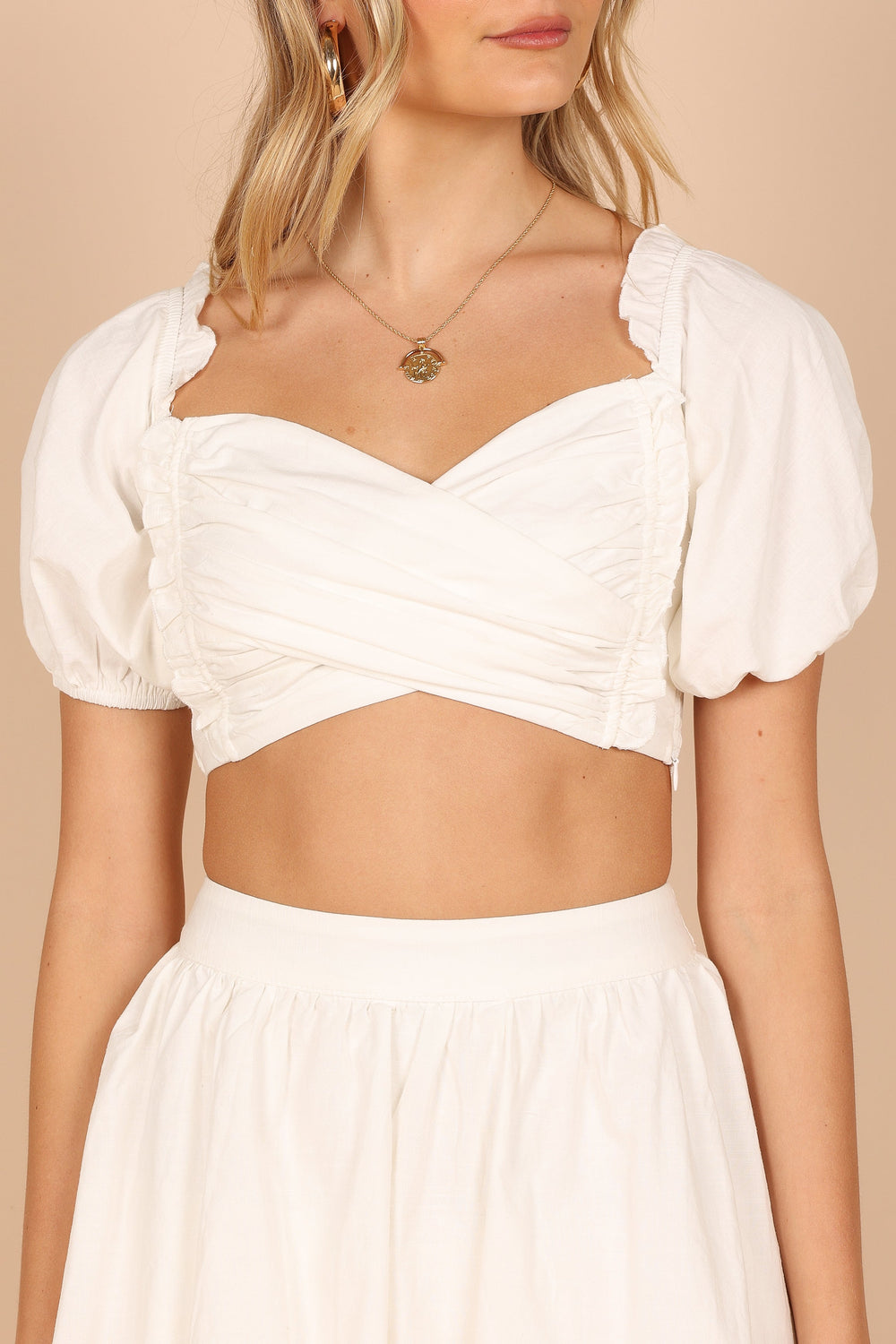 TOPS @Shellie Off Shoulder Cropped Top - White